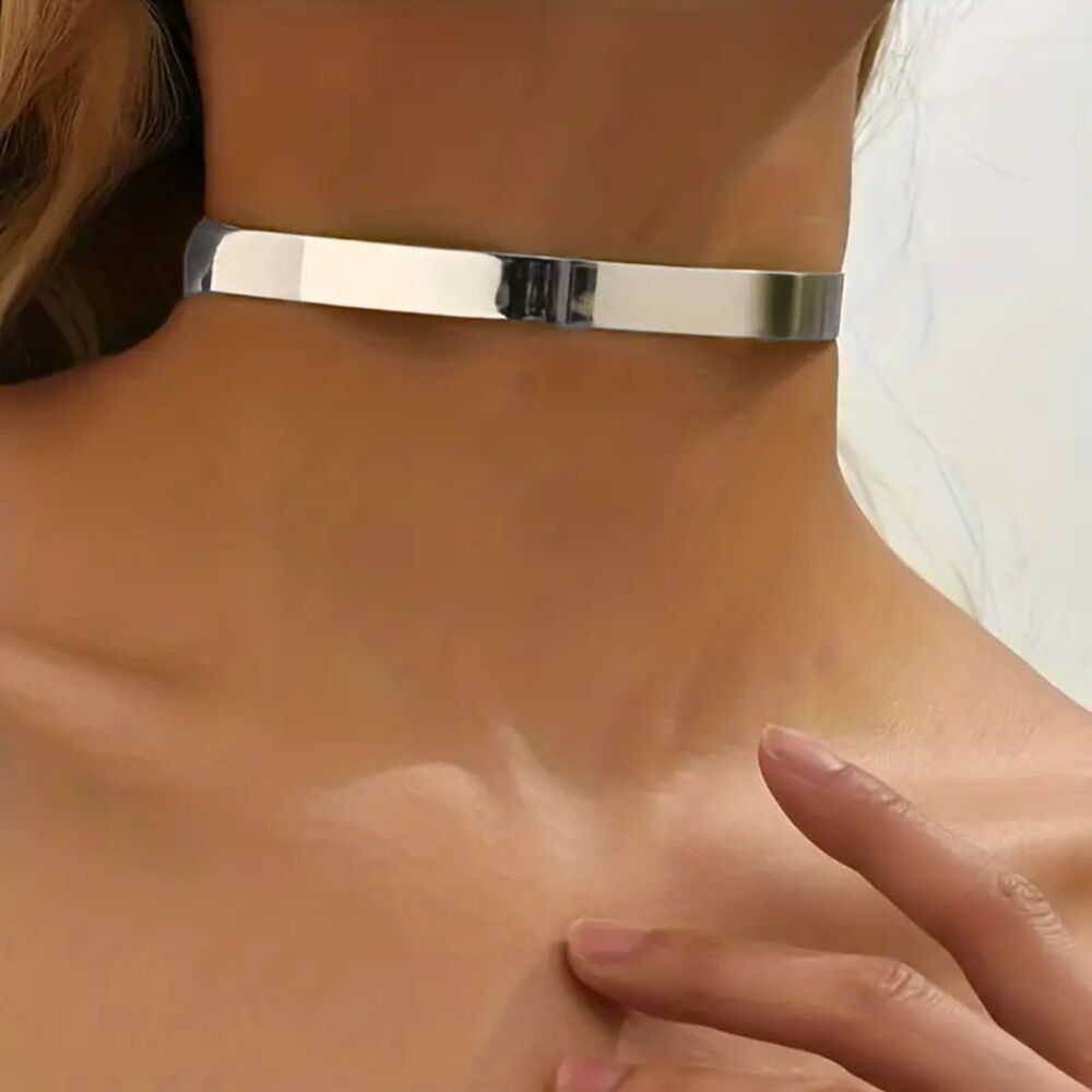 Elegant Sleek Clean Minimalist Design Chic Bold Silver Metal Choker Necklace